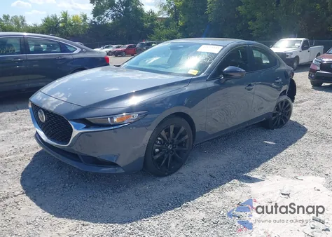 2024 Mazda Mazda3 2.5 S Carbon Edition z USA, uszkodzony, nr VIN 3MZBPBCM2RM423412